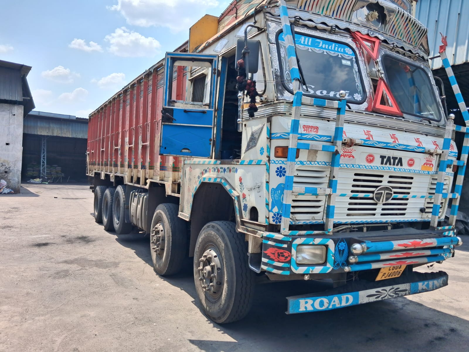 TATA MOTORS LPT 4830
