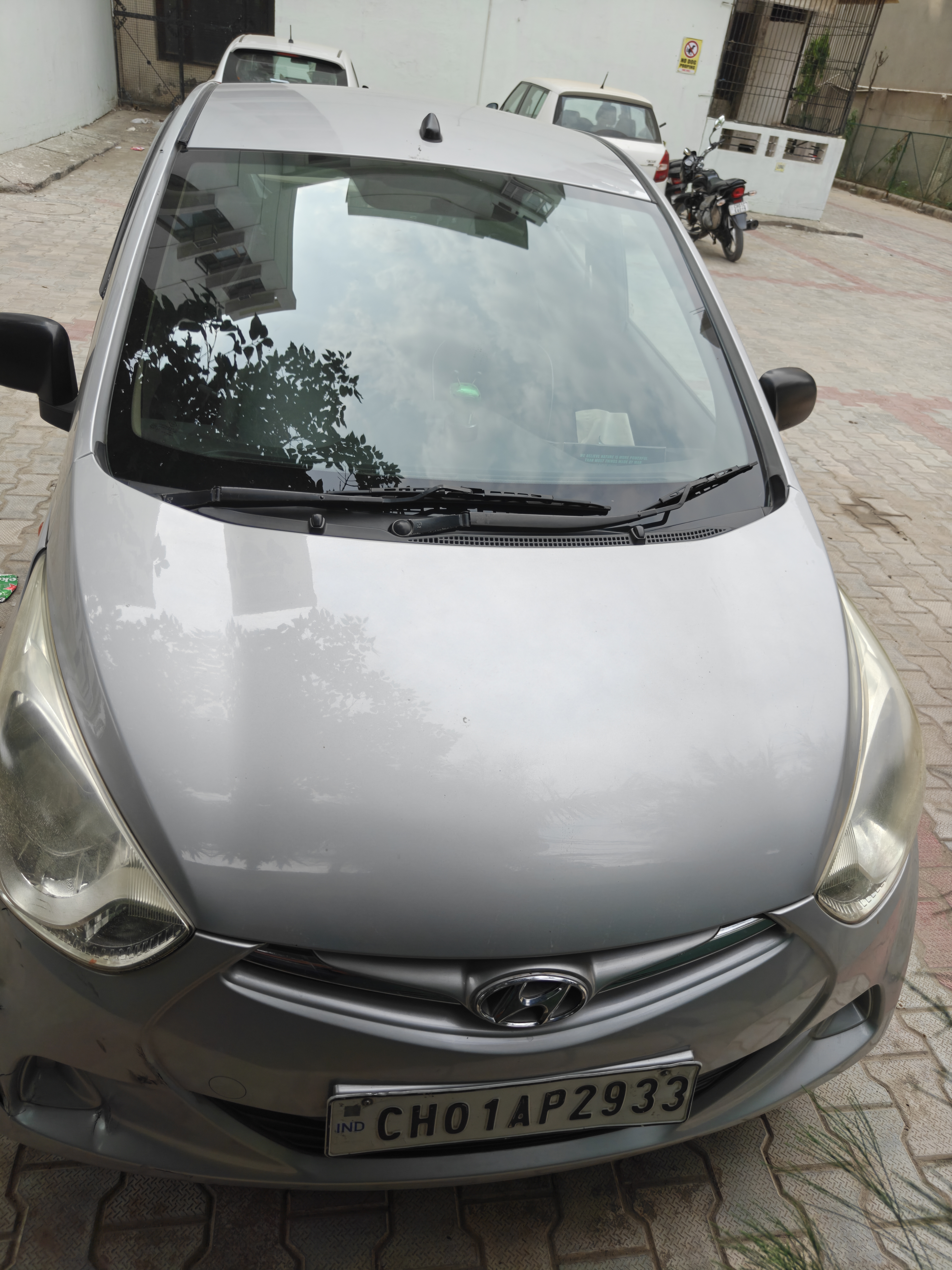 HYUNDAI EON