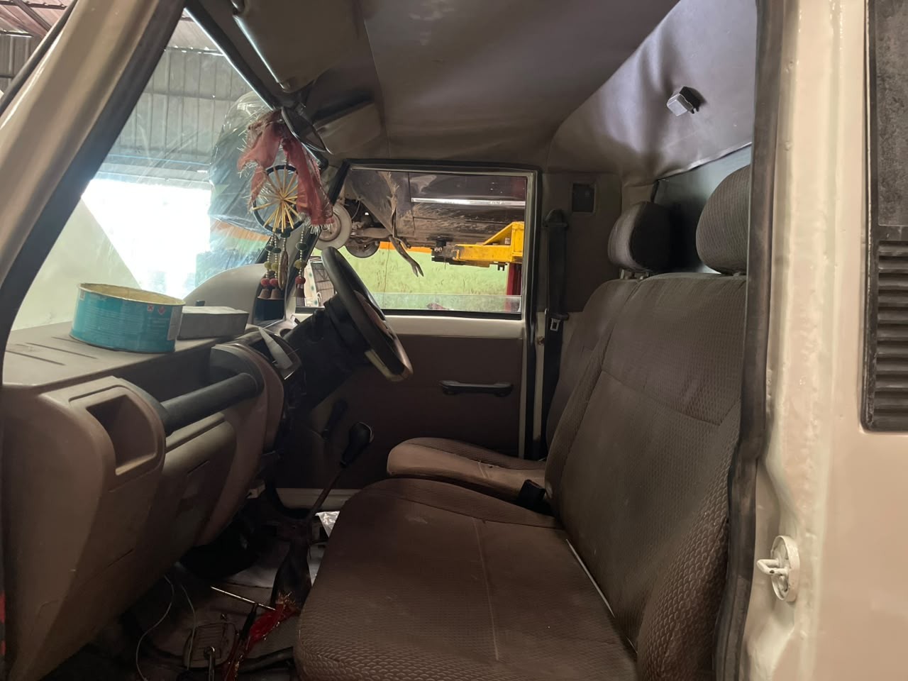MAHINDRA AND MAHINDRA BOLERO