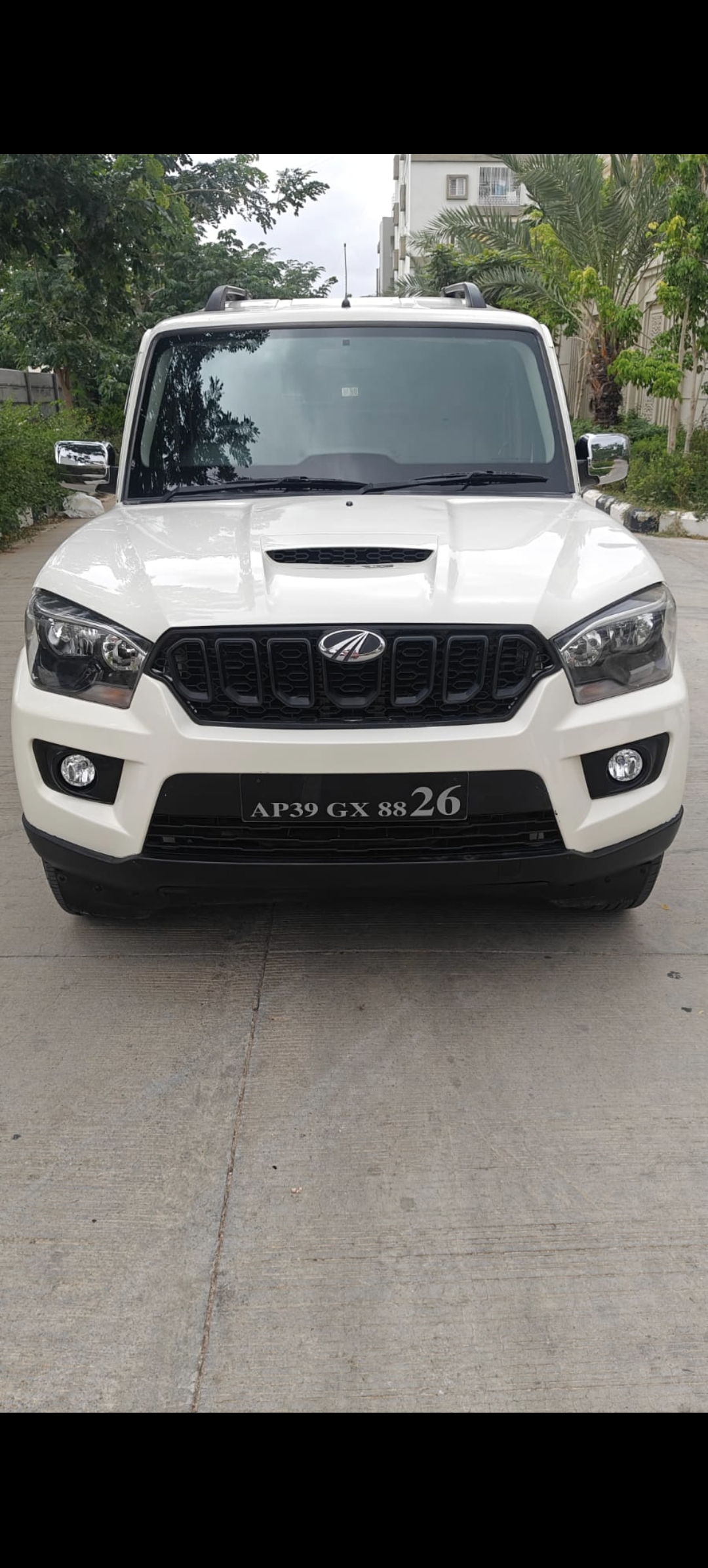 MAHINDRA SCORPIO