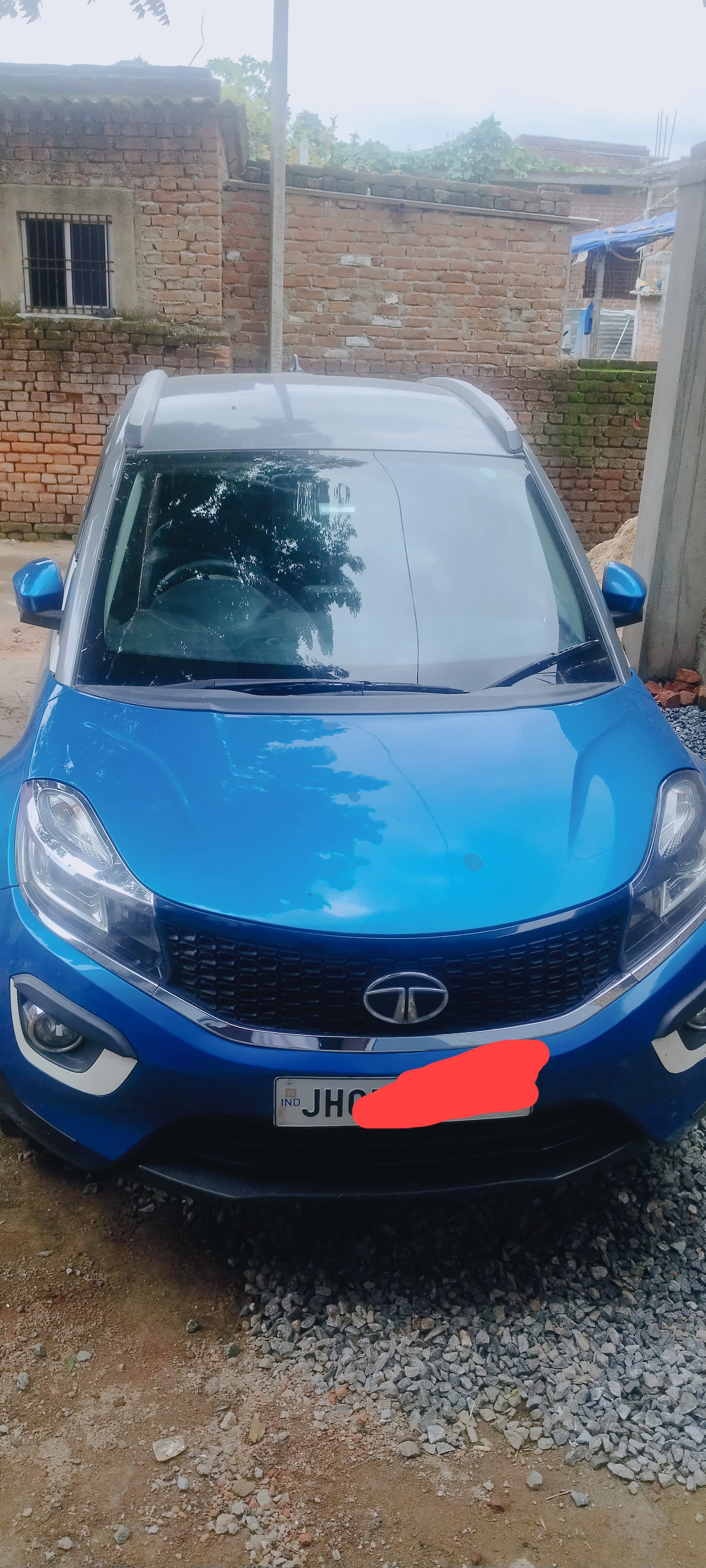 TATA MOTORS NEXON