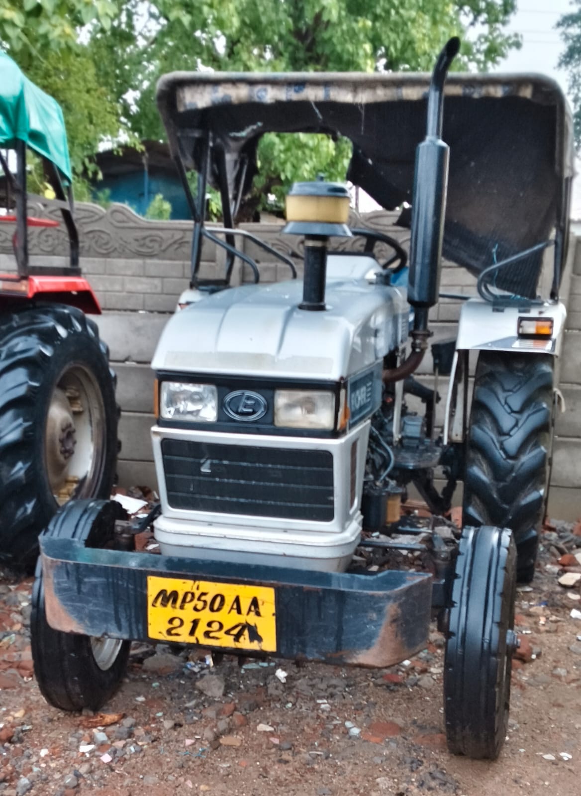 Eicher 380