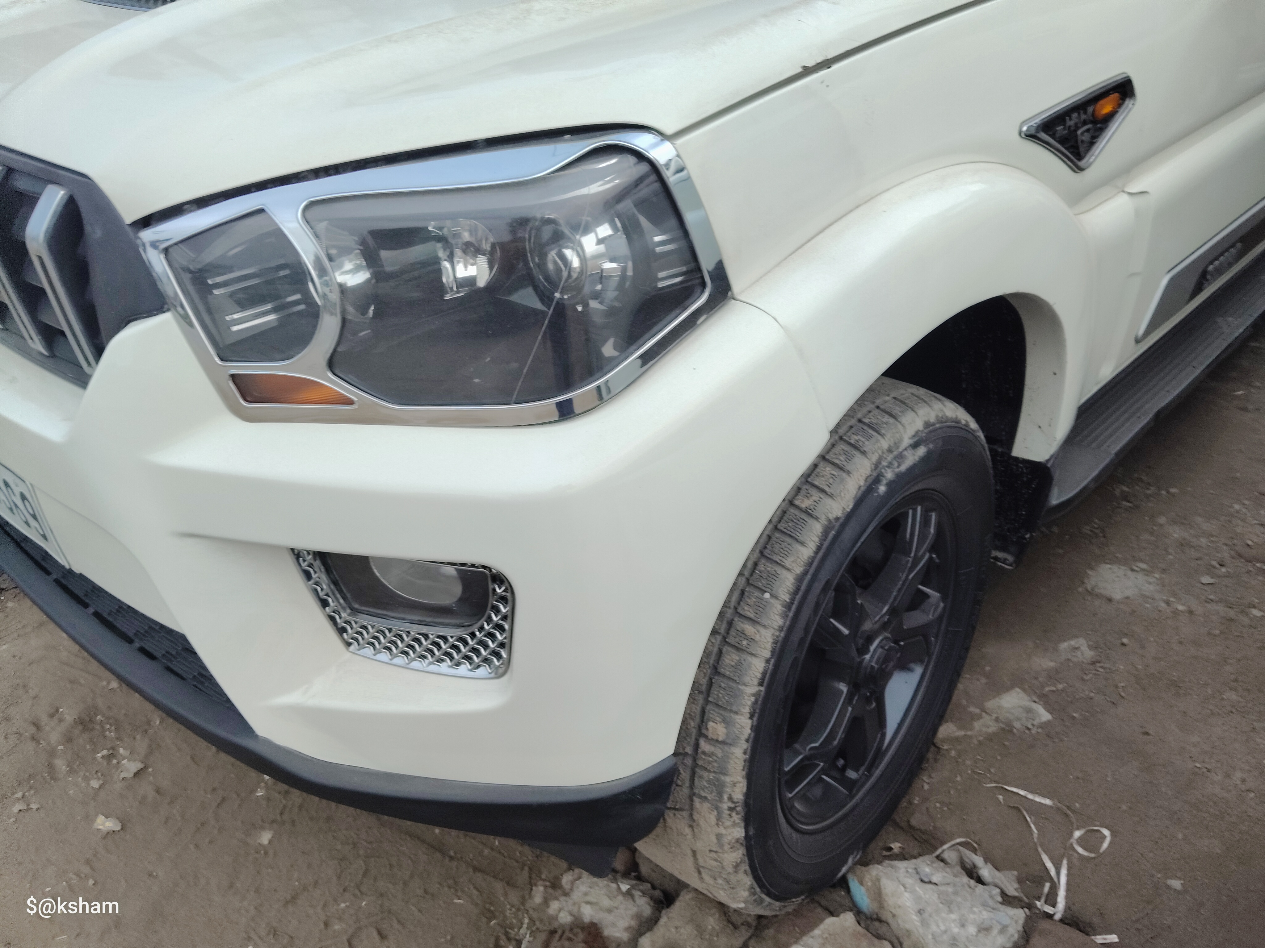 MAHINDRA SCORPIO