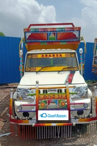 MAHINDRA Bolero Maxitruck Plus