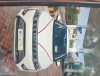 MAHINDRA XUV300
